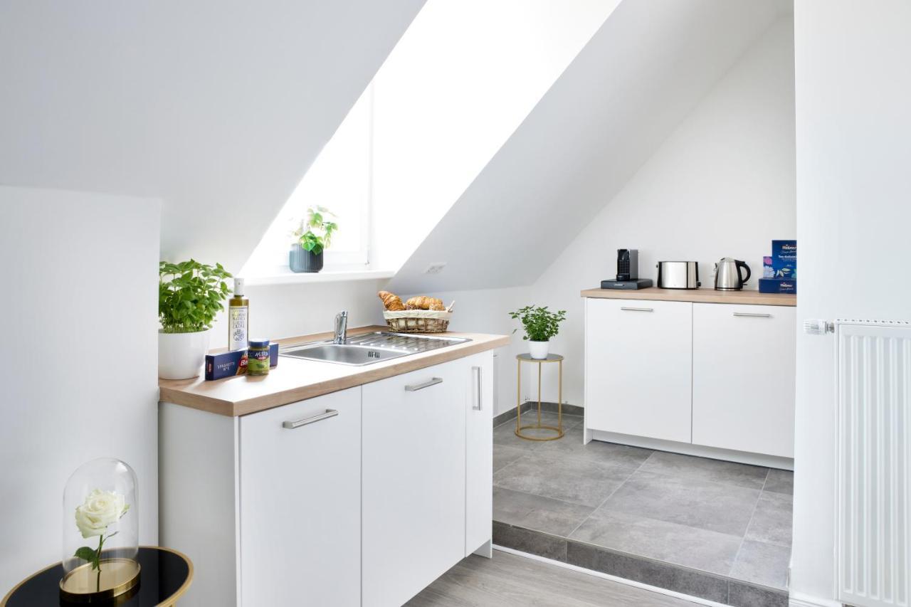 Schlossberg Residences - Xxl-Design-Apartment Mit Schlossblick Fuer Bis Zu 12 Personen 施韦青根 外观 照片