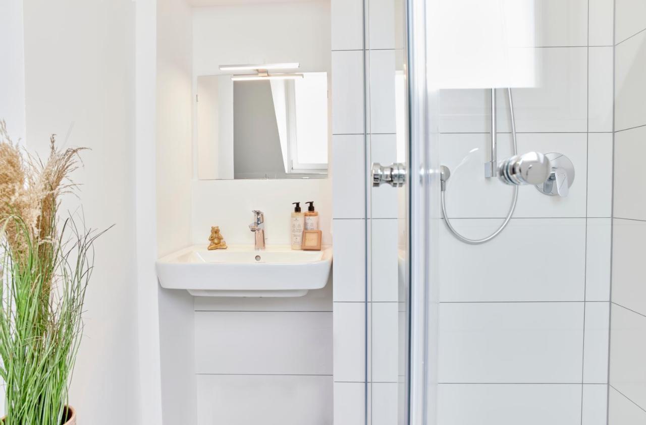 Schlossberg Residences - Xxl-Design-Apartment Mit Schlossblick Fuer Bis Zu 12 Personen 施韦青根 外观 照片