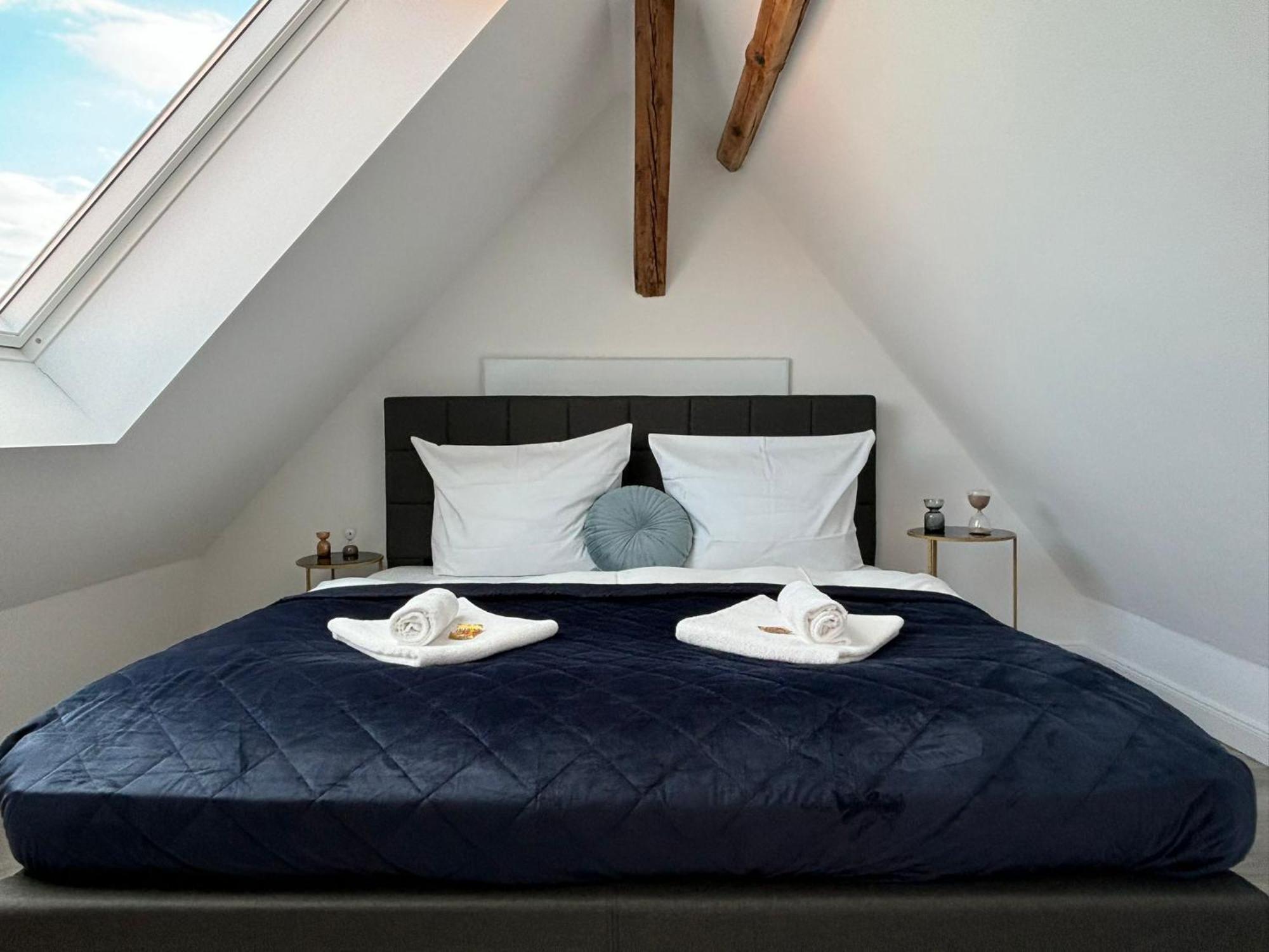 Schlossberg Residences - Xxl-Design-Apartment Mit Schlossblick Fuer Bis Zu 12 Personen 施韦青根 外观 照片