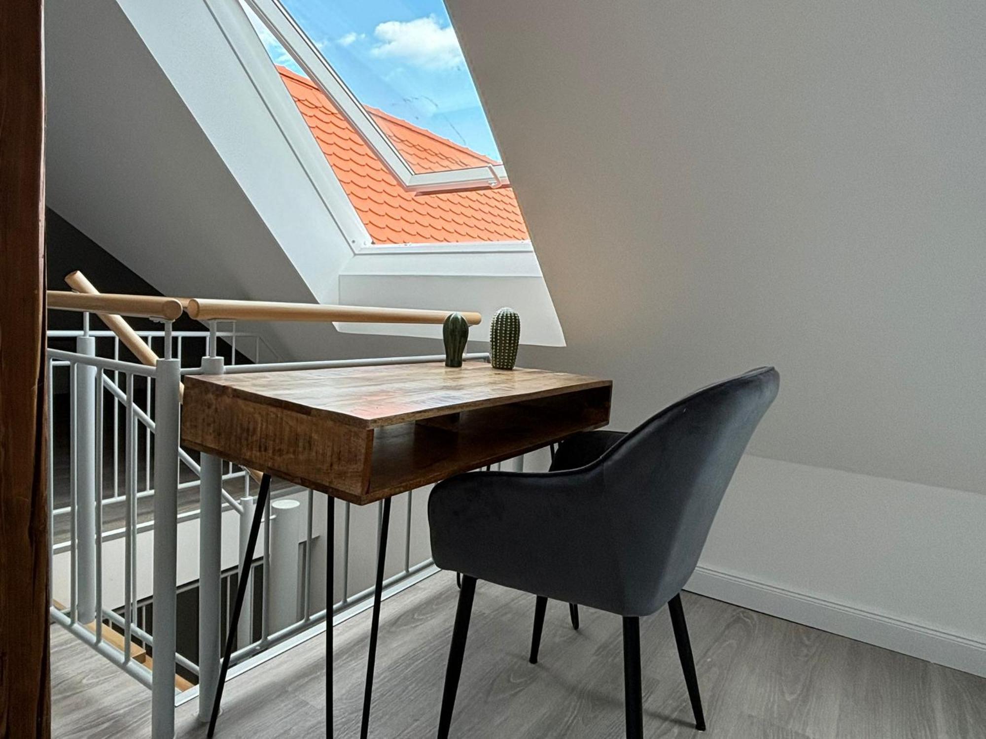 Schlossberg Residences - Xxl-Design-Apartment Mit Schlossblick Fuer Bis Zu 12 Personen 施韦青根 外观 照片